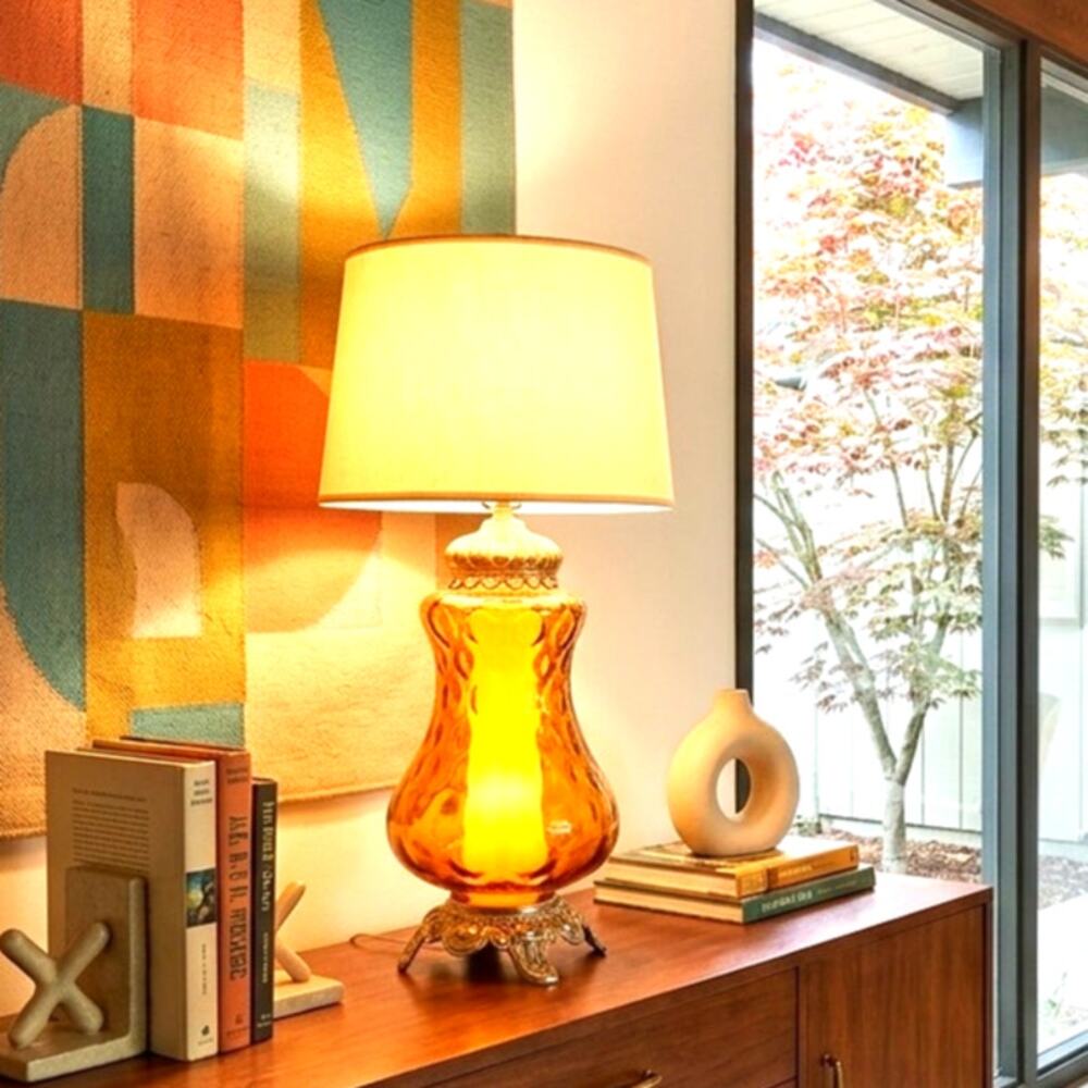 vintage amber glass table lamp prominent "optic" or bubble pattern in the glass